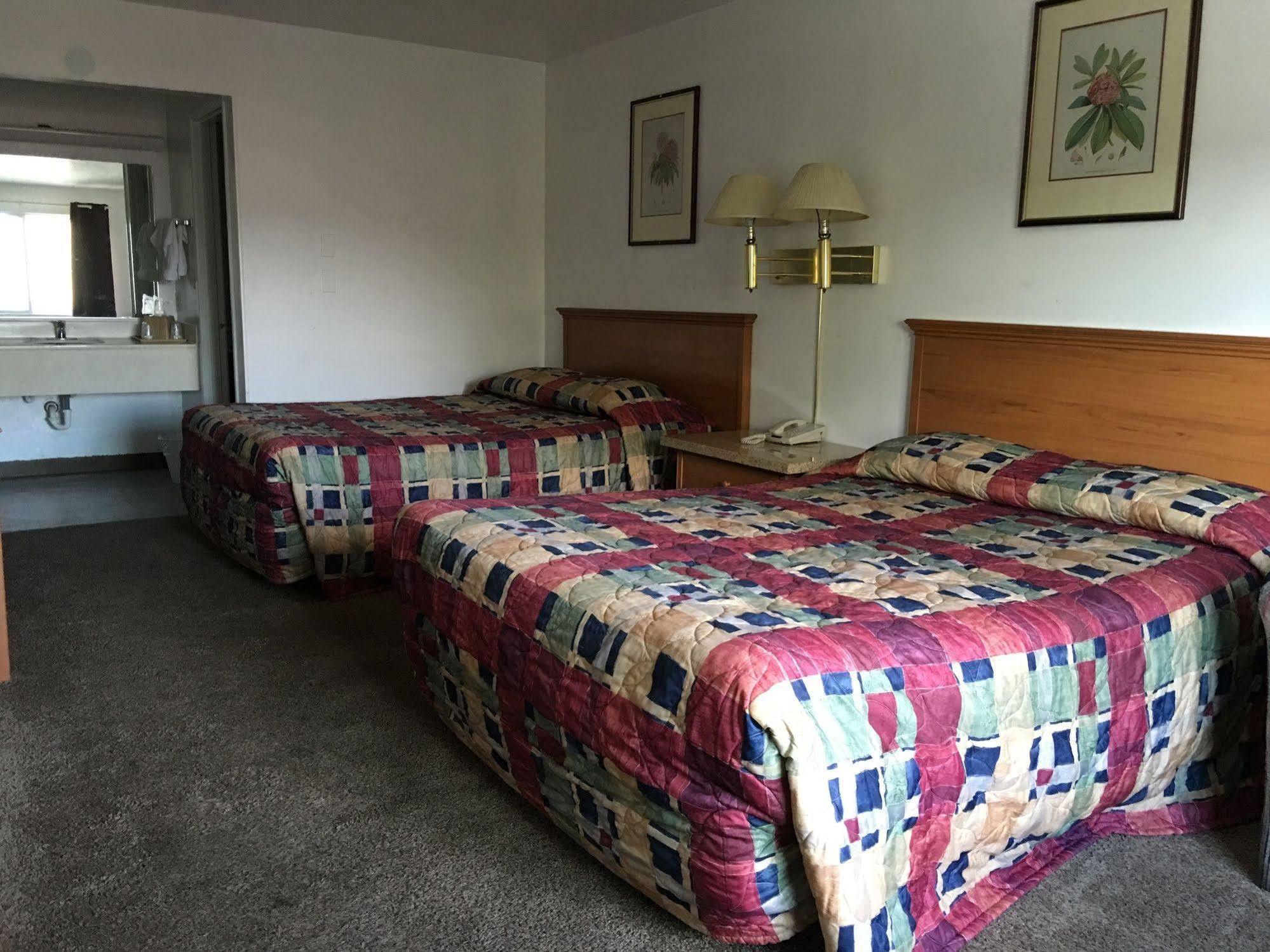 Beaverton Budget Inn Екстериор снимка