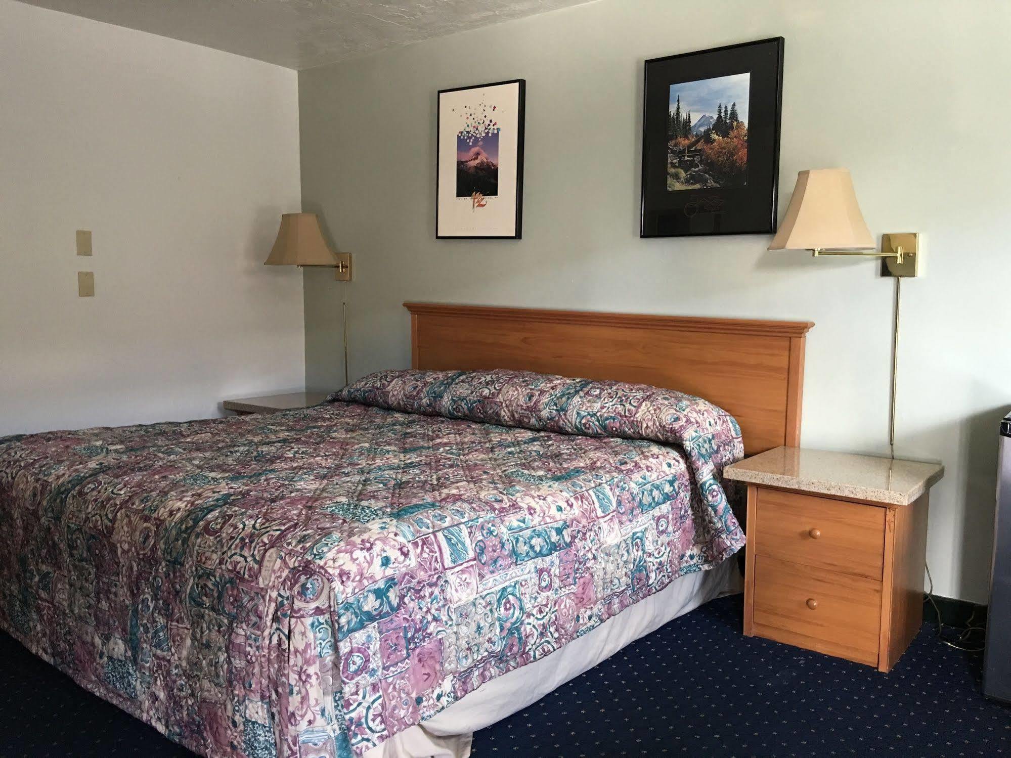 Beaverton Budget Inn Екстериор снимка